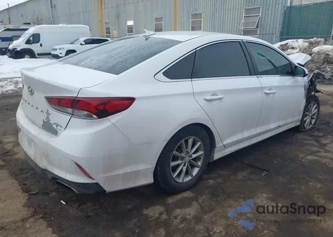 2018 Hyundai Sonata Se z USA, uszkodzony, nr VIN 5NPE24AF9JH615600
